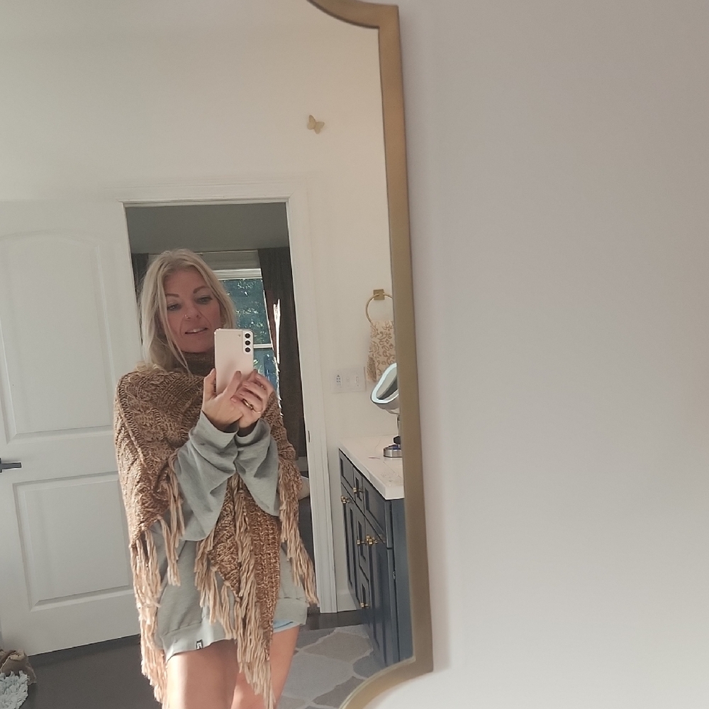 Time and Tru Tan Women's Poncho